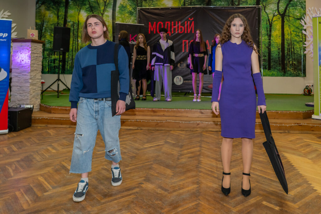  модный показ галины кравченко
модели Беларуси
показ в санатории Политехник